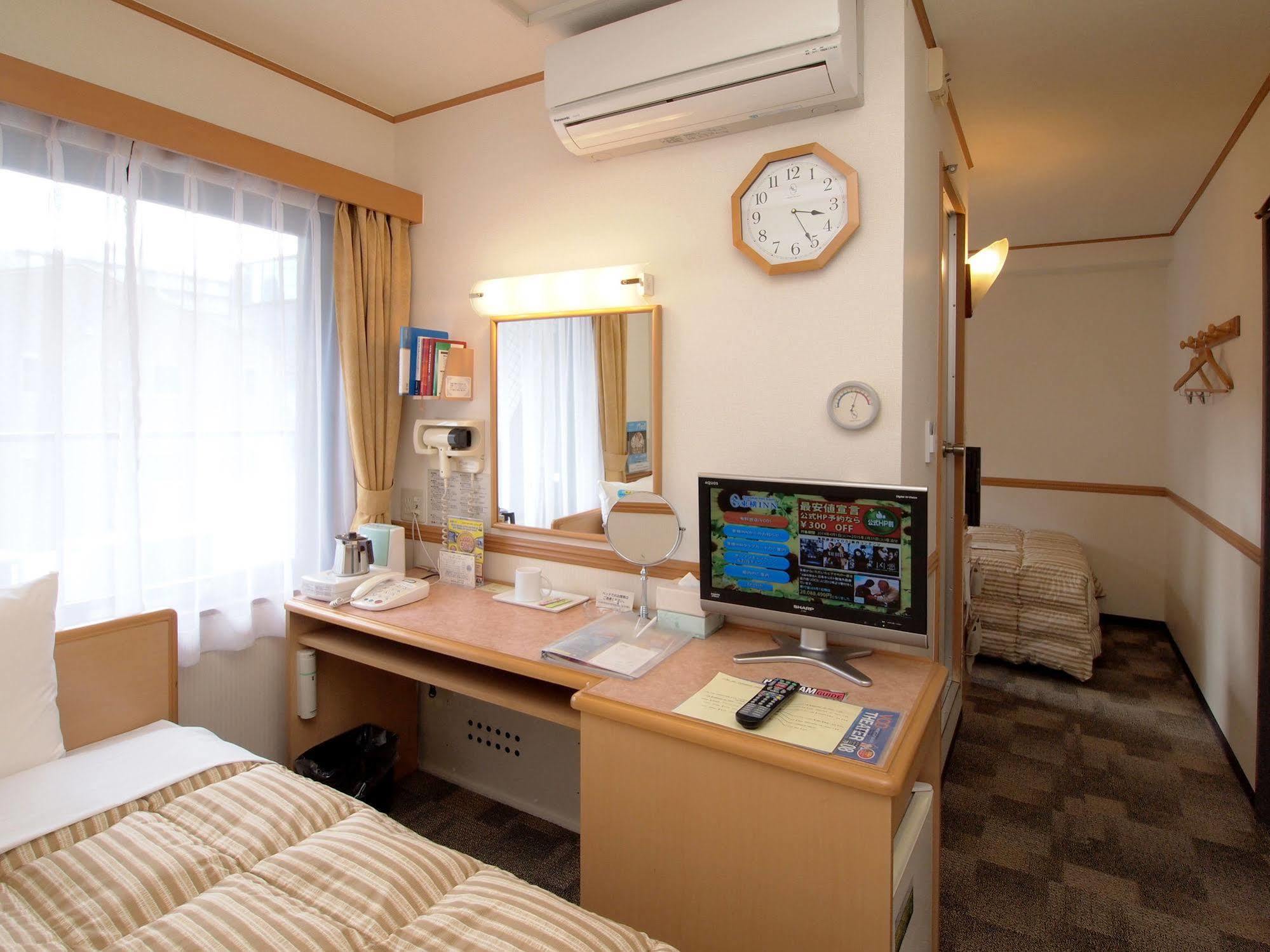 Toyoko Inn Tokyo Fussa Ekimae Higashi Guchi Hamura Extérieur photo